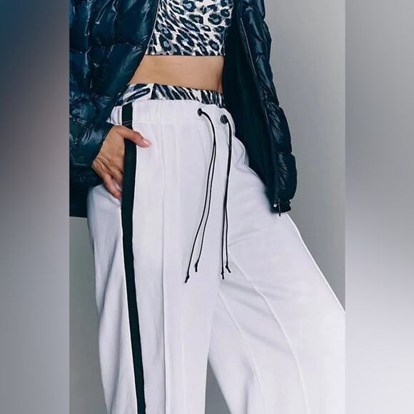 NEW Free People Movement Fineline Pants Size Large - Picture 2 of 10